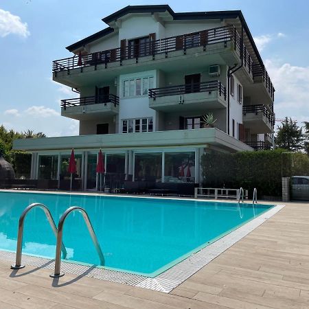 Residence Alexandra Stay Sirmione Extérieur photo